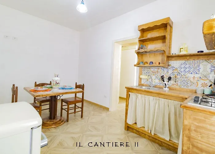 Il Cantiere - Casa Di Volta. * Melendugno